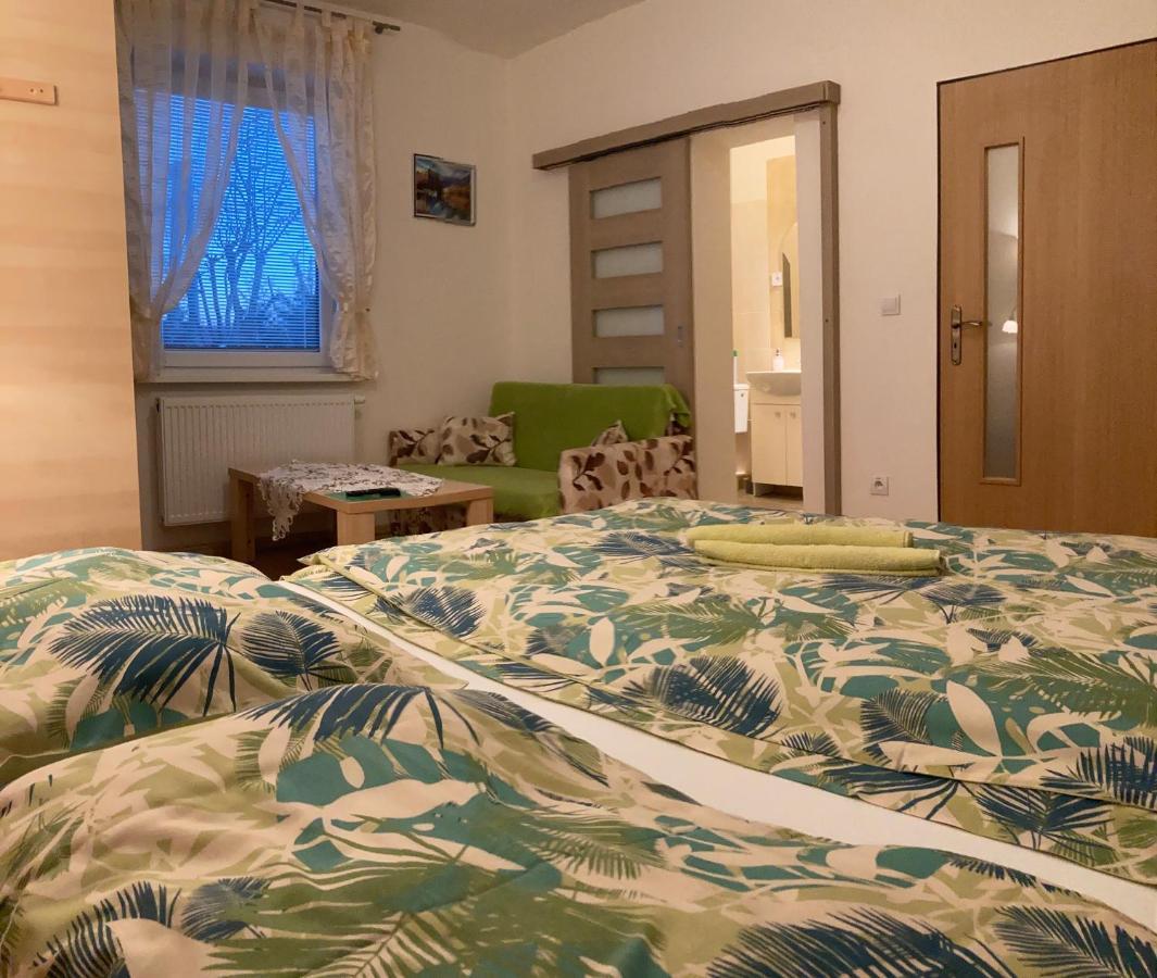 Vila Lesana Nova Lesna Luaran gambar